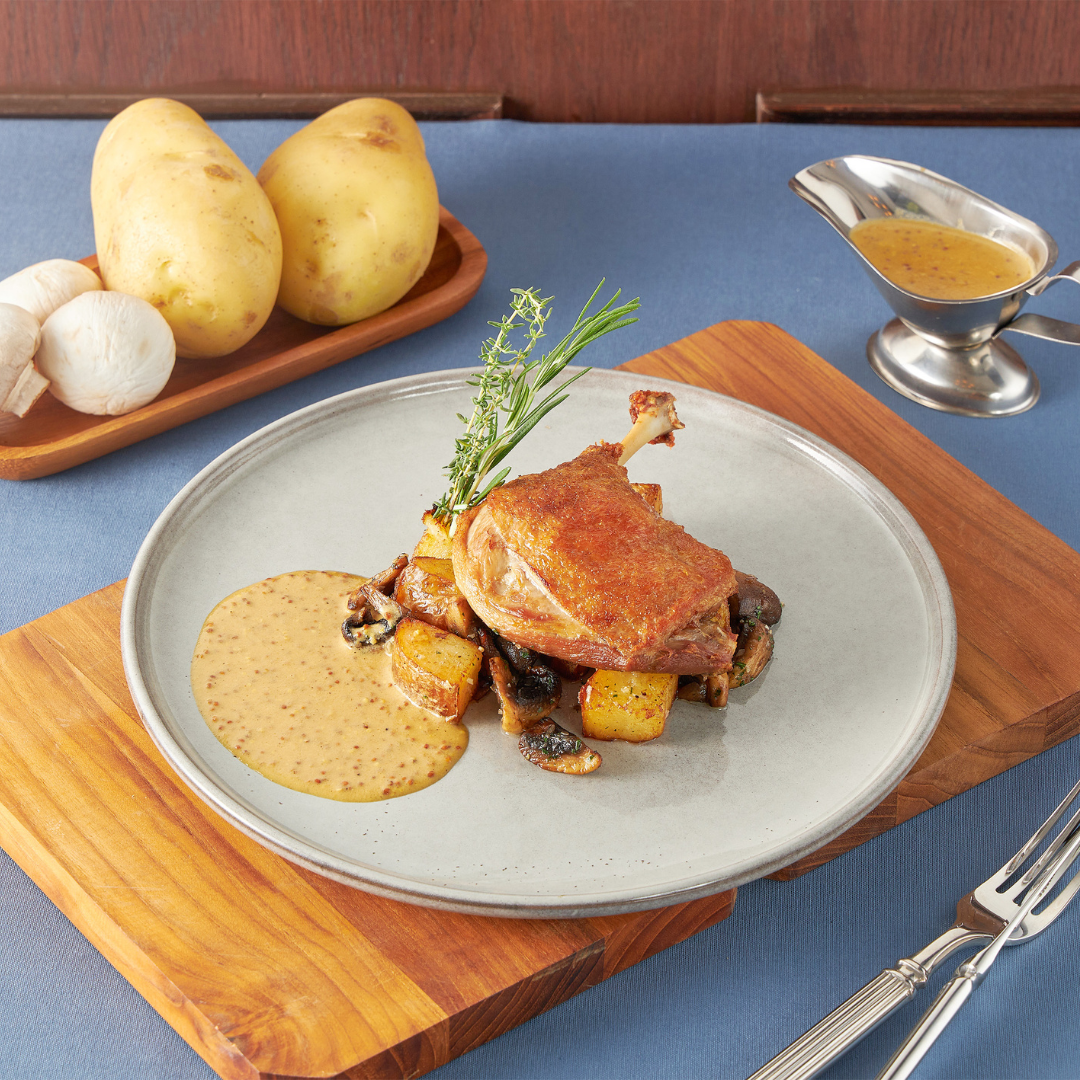 Aimée Petit Bistro - French - Restaurant