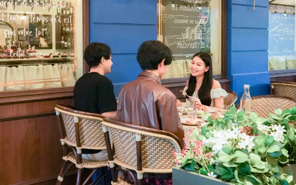 บุฟเฟต์บรันซ์ สไตล์ปารีเซียง